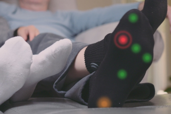 这款袜子监测并预防足部疾病 你的脚需要吗？2