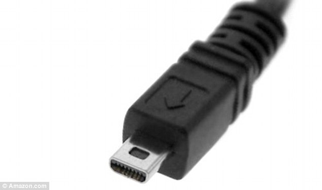苹果欲推出UAC接口 取代Lightning或USB-C1