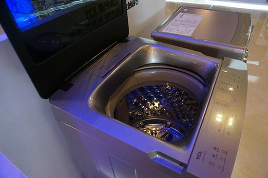 TCL发布桶中桶洗衣机和一体变频风冷冰箱2