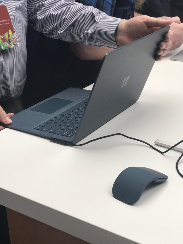 售价999美元起 外媒发布Surface Laptop体验视频1