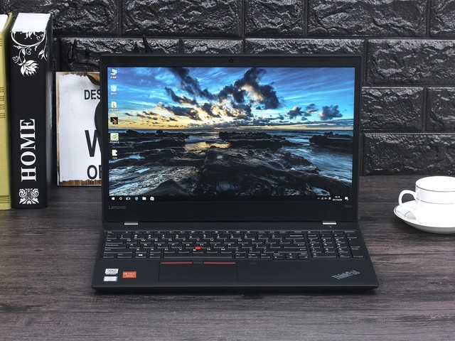 ThinkPad T570：大屏窄边框的极致体验1