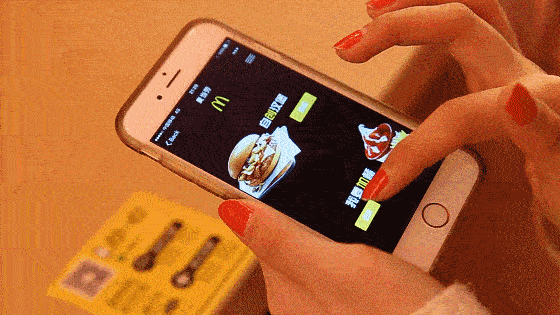 来中国 27 年的麦当劳把自己更新到了 2.0，它想改变什么？4