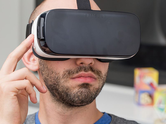 剽窃VR技术？Oculus三星先后被起诉1