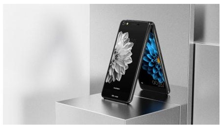 “全民阅读”潮流兴起 海信双屏手机A2任我读行2