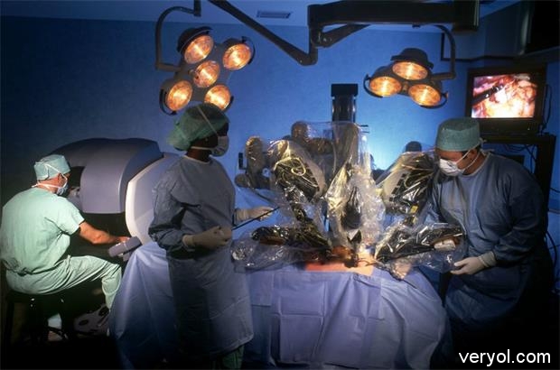手术界的扛把子！“达芬奇”机器人已成功治愈700位患者1