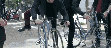 一辆能锻炼你腰腹的“扭腰”自行车！