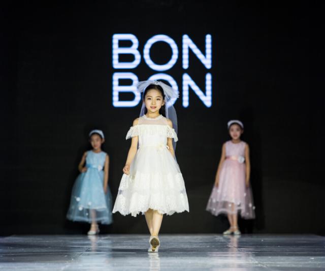 第二届BONBON少儿国际时装周圆满闭幕！1