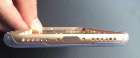 谍照显示iPhone 7真的要砍掉3.5mm耳机孔1