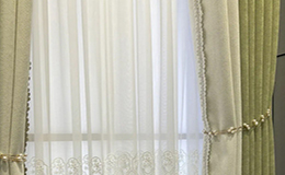 从材质到设计，挑选合适的窗帘让你的家更加温馨