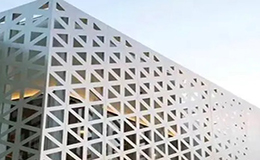 突破创新！铝单板引领建筑设计新潮流