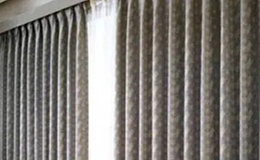 揭开电动窗帘的神秘面纱：如何选择适合你的款式？