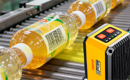 告别反光困扰！研祥金码瓶装产品解决方案