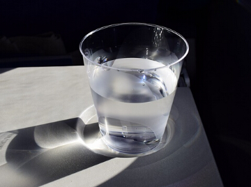 水杯的种类有哪些 喝水用什么材质的杯子最健康