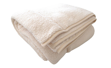毛毯有哪些分类 保养与清洁