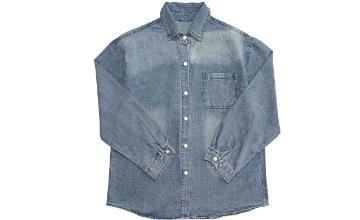 简约牛仔衬衫搭配有味道  穿出了帅气和利落