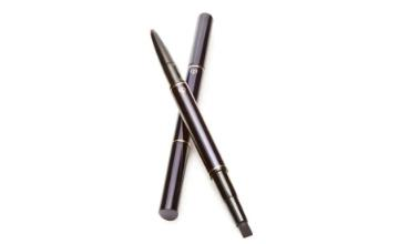 6步骤描画动人眼线