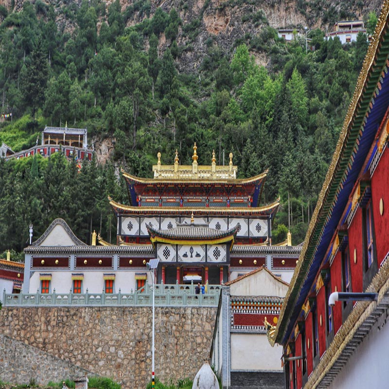 青海十大著名寺庙 青海香火最旺的十大寺院 青海寺庙排行榜