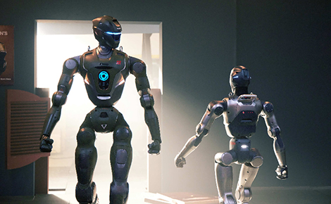 众擎机器人ENGINEAI