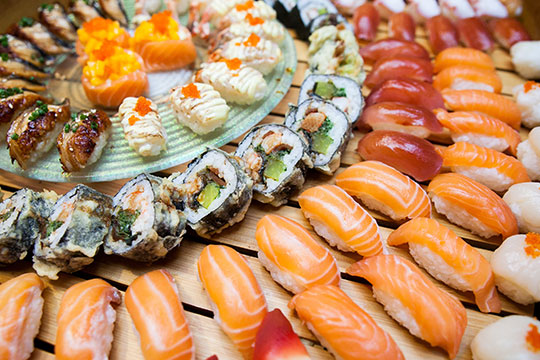 铁人美式寿司加盟