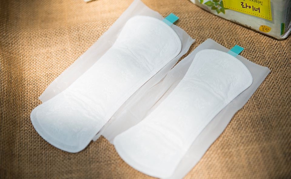 中国卫生巾品牌十大排名