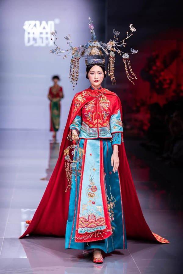 中式嫁衣时尚大秀
