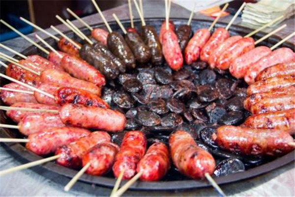 阿里山石烤香肠加盟 阿里山石烤香肠加盟