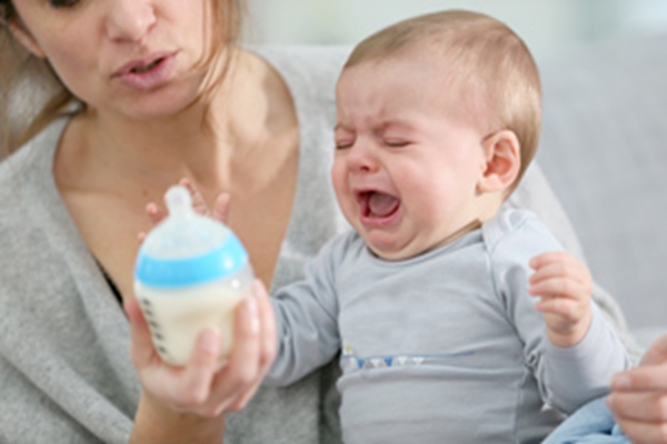 婴儿湿疹怎么办,首选超启能恩适度水解奶粉
