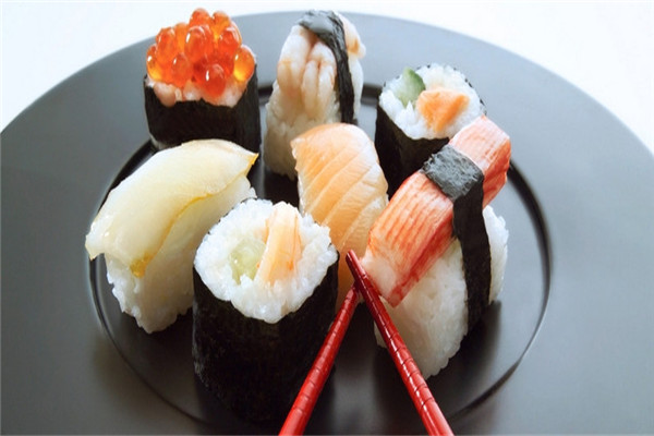 樱花寿司加盟