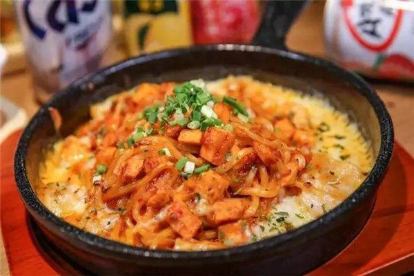 老烟斗辣鸡面加盟 老烟斗辣鸡面加盟