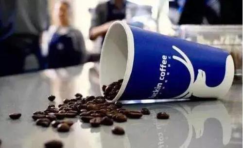 厦门瑞幸咖啡裁员50％，专挑研发人员下手