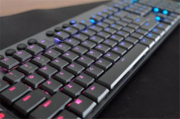 罗技发布G913 TKL无线RGB机械游戏键盘