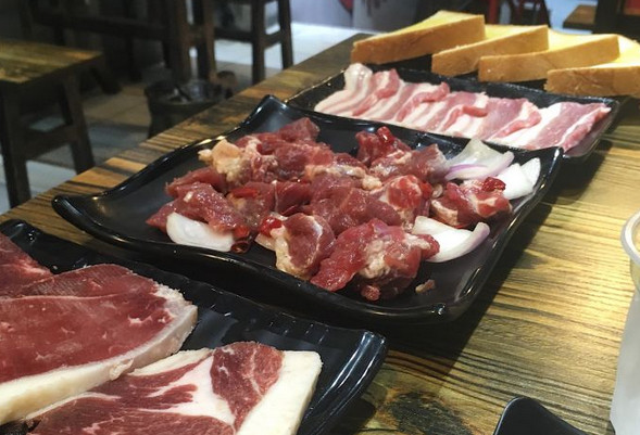 莱真牛烤肉