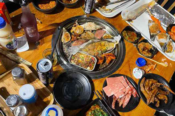 樊式嗨自助烤肉
