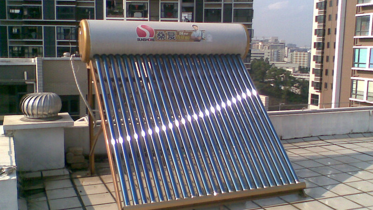 桑夏太阳能热水器