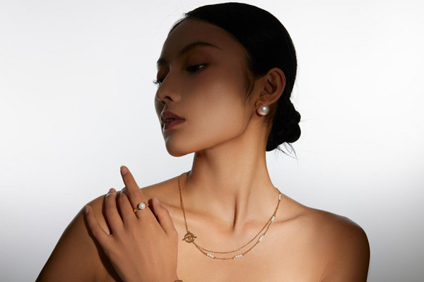 17532631854557039713205.jpg 2.jpg