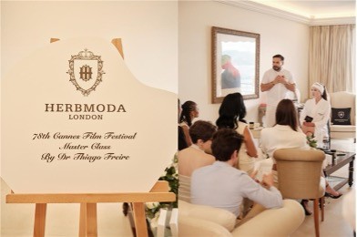 英國HERBMODA赫珀德：一個從倫敦哈雷街醫(yī)學檔案里走出的修護系答案