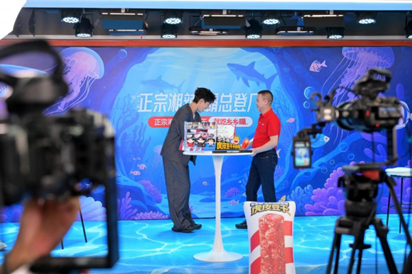 17566955265868948469191.jpg 3.jpg