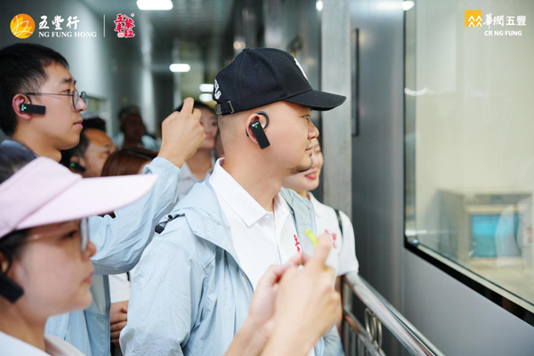 17572946108069808381880.jpg 4.jpg