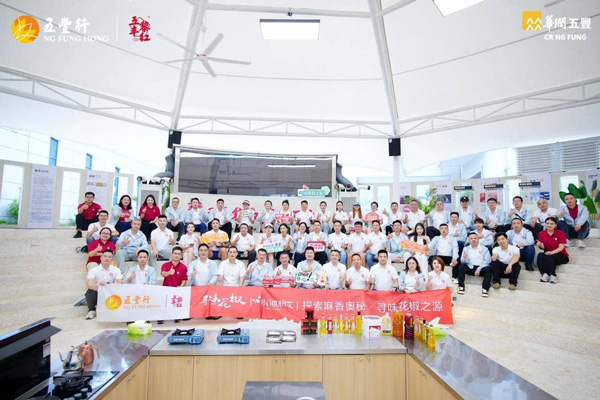 17572946428600027396502.jpg 8.jpg