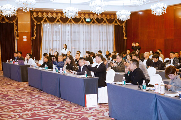 17588667803492452059820.jpg 1.jpg