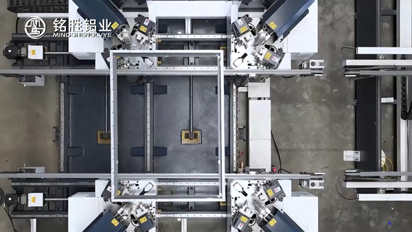 17603193767657525045420.jpg 3.jpg