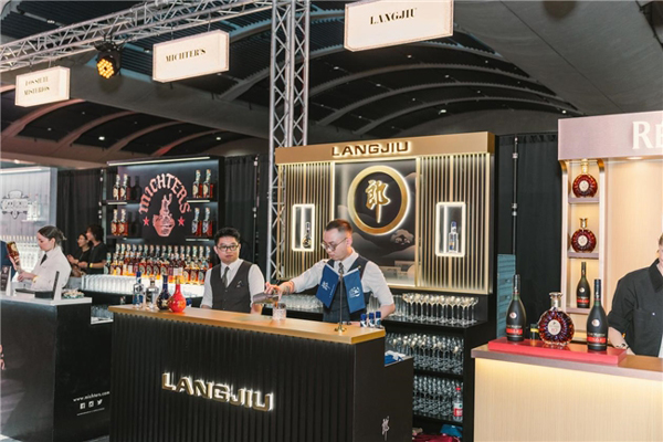 17604028827790823184094.jpg 4.jpg