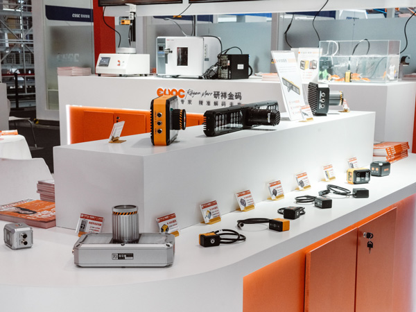 17618765863323674193804.jpg 4.jpg