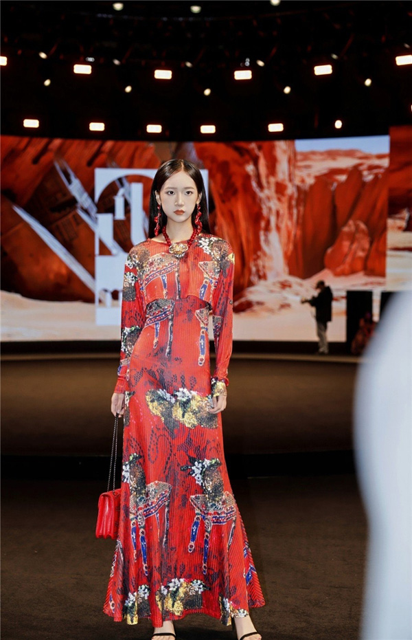 17627390644656561266218.jpg 5.jpg