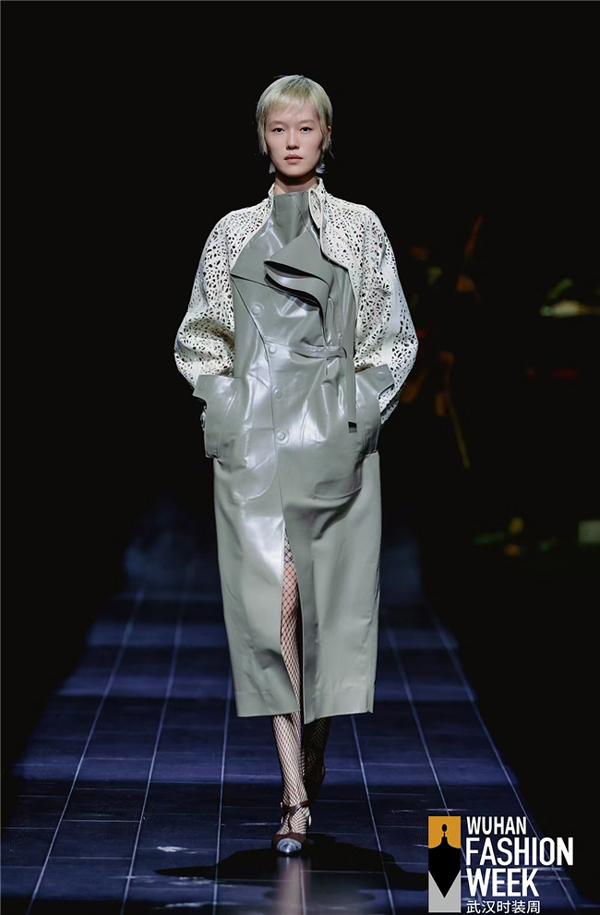 17633426331742183410904.jpg 2.jpg