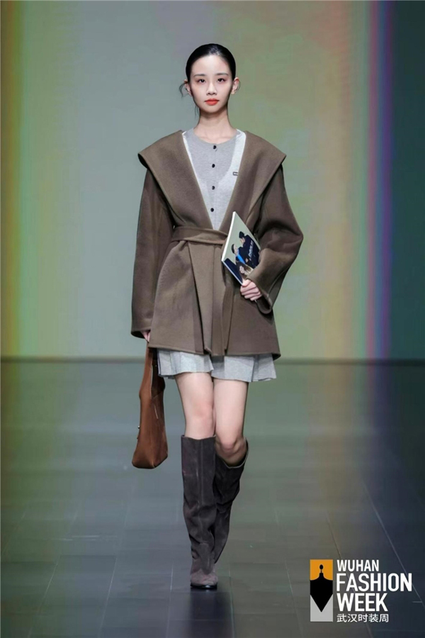 17634449484583739810105.jpg 4.jpg